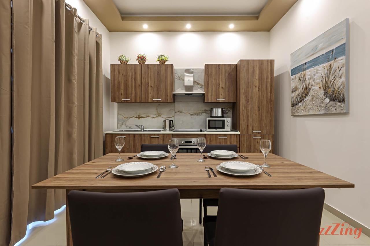 Luxurious Duplex Seafront Apt W Amazing Sea Views Бірзеббуджа Екстер'єр фото